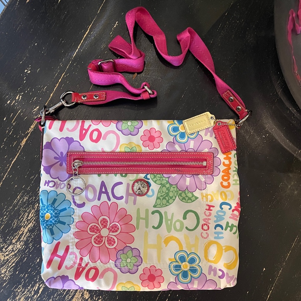 Coach COACH Daisy Floral Crossbody Shoulder Bag F14881